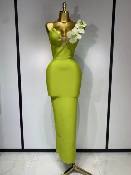 V Neck Appliques Maxi