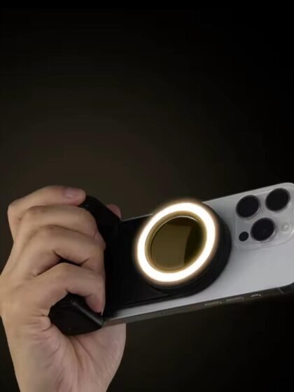 Magnetic Smartphone Handle Grip with Detachable 30M Bluetooth Remote with Fill Light Anti-shake Selfie Handle Photo Bracket